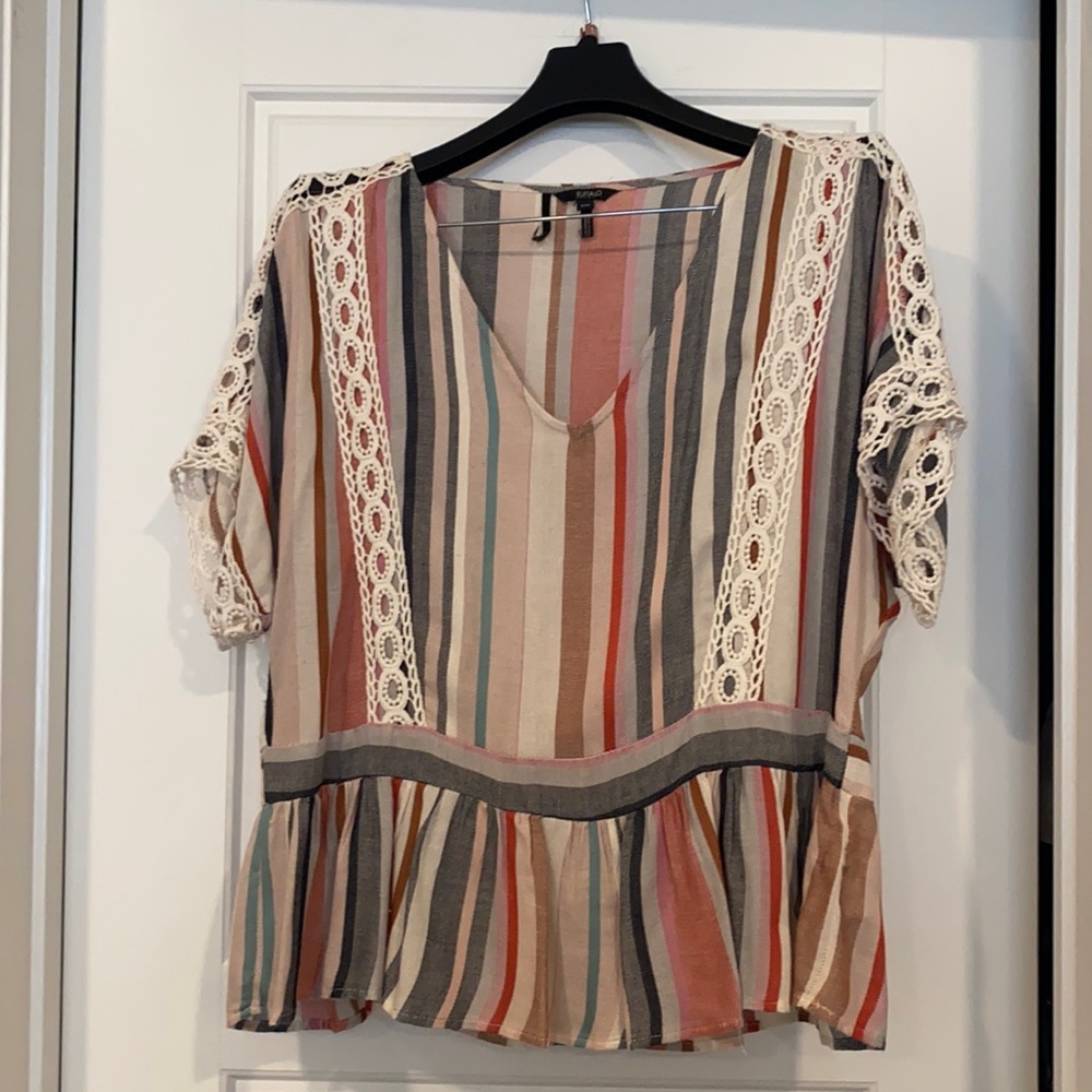 Bohemian style shirt by Buffalo size M